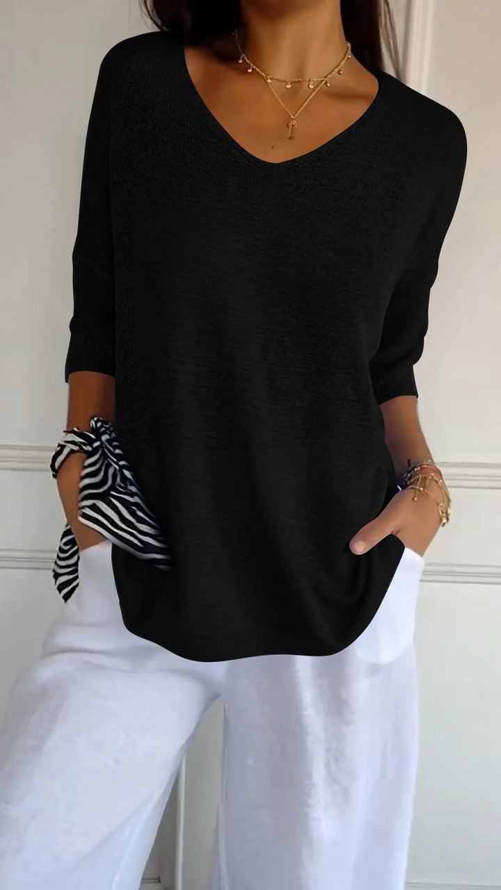 Hazel | V-Neck Top with Three-Quarter Sleeves