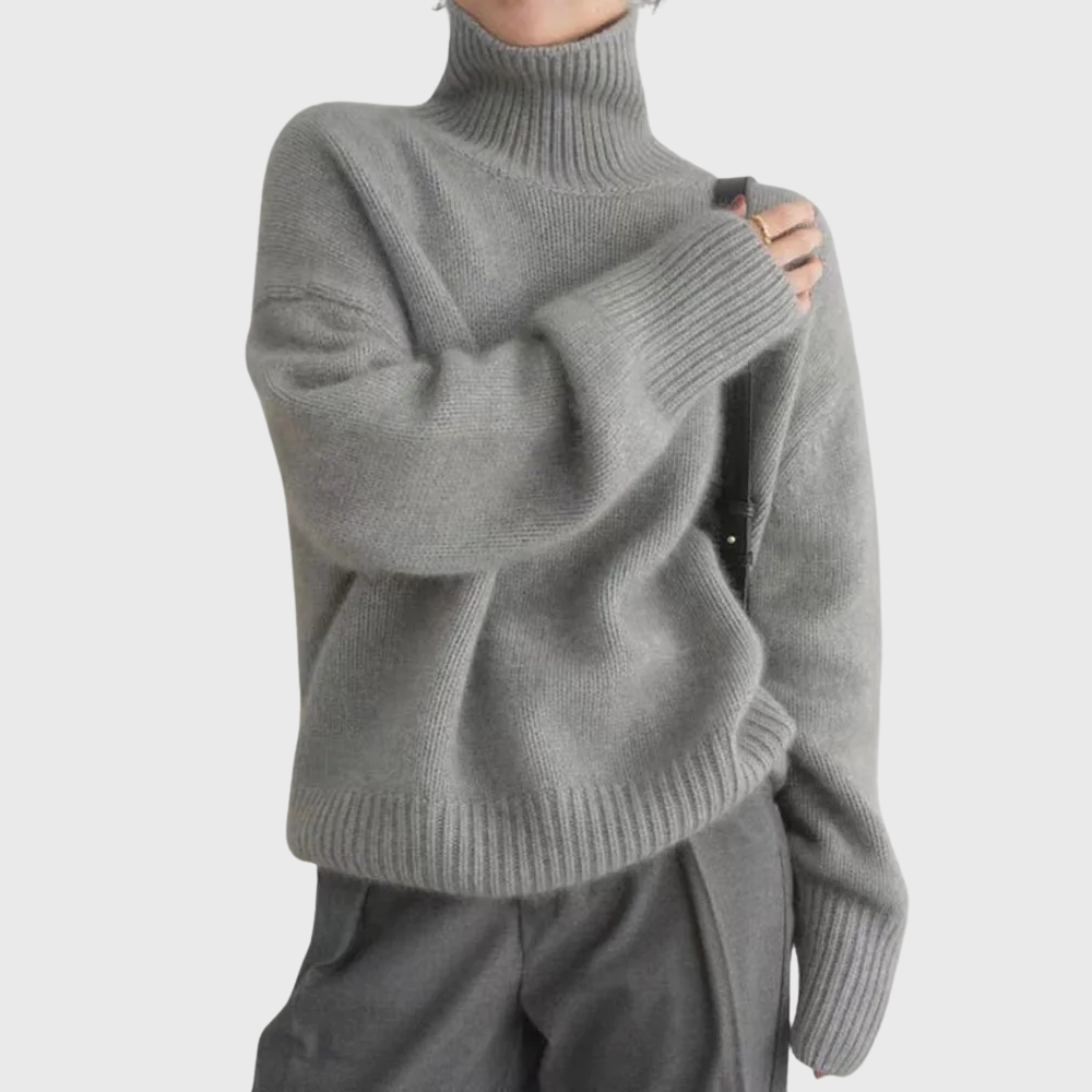 Vivienne | Women's Cashmere Turtleneck Sweater