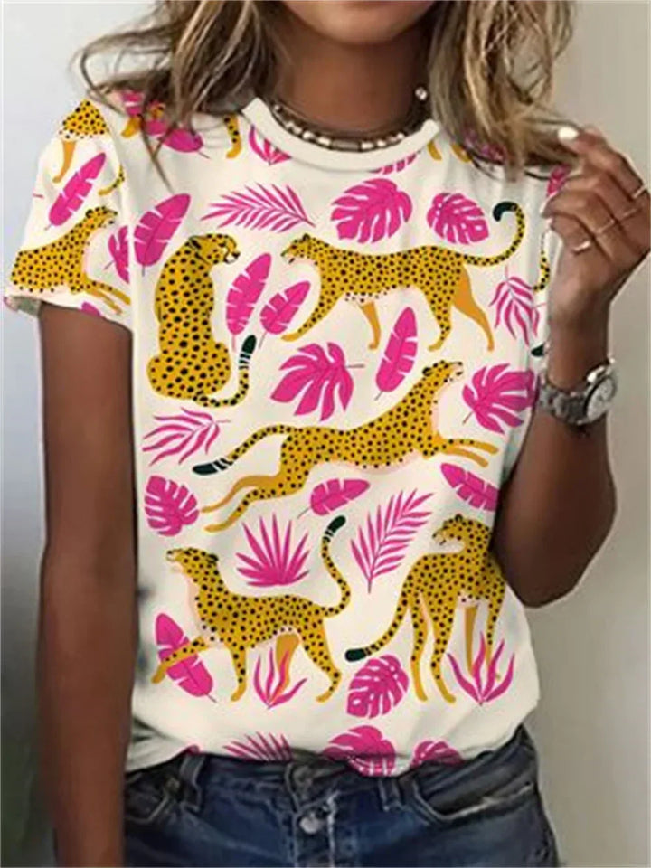 Olivia | Women's Dog Graphic Tee with Relaxed Fit