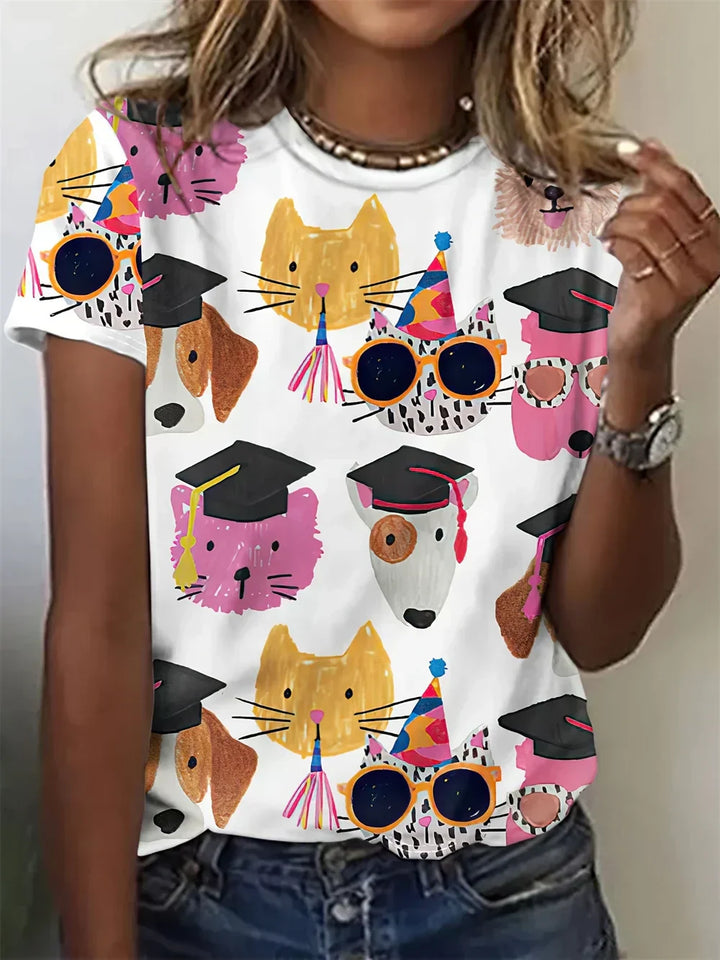 Olivia | Women's Dog Graphic Tee with Relaxed Fit