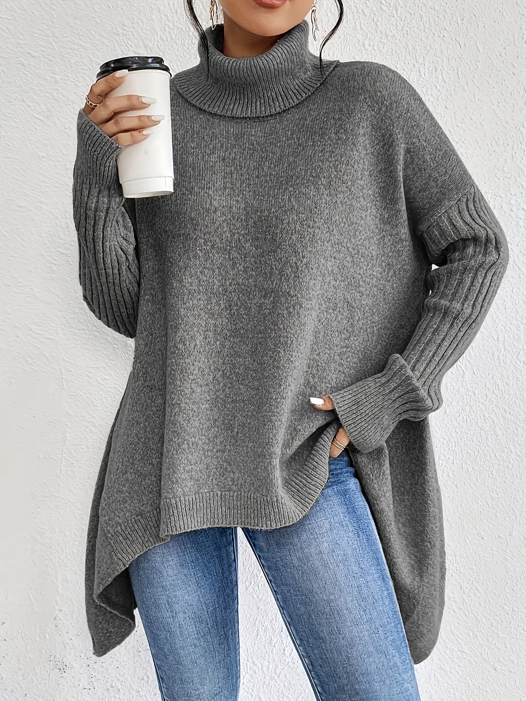 Constance | Women's Cashmere Turtleneck Sweater