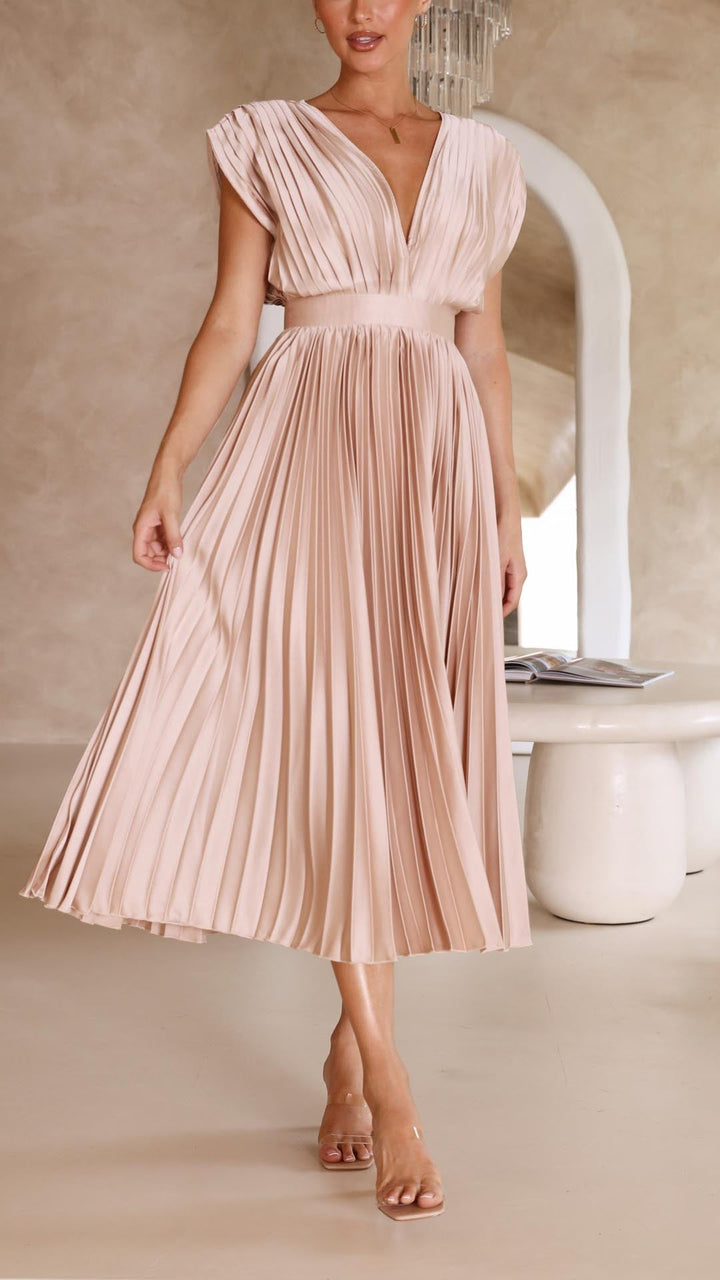 Arabella | V-Neck Pleated Maxi Dress